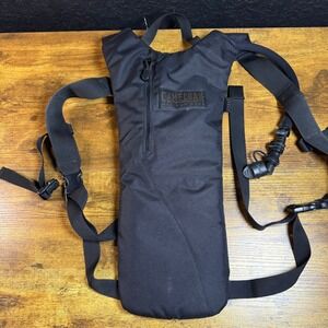 CamelBak Maximum Gear Sabre Black Cordura Nylon 1.5L‎ Hydration Pack Unisex OS